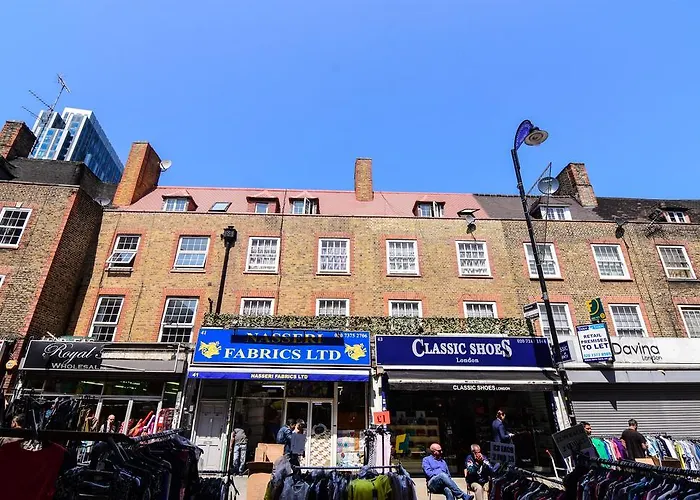 Monopoly Accommodations Londra